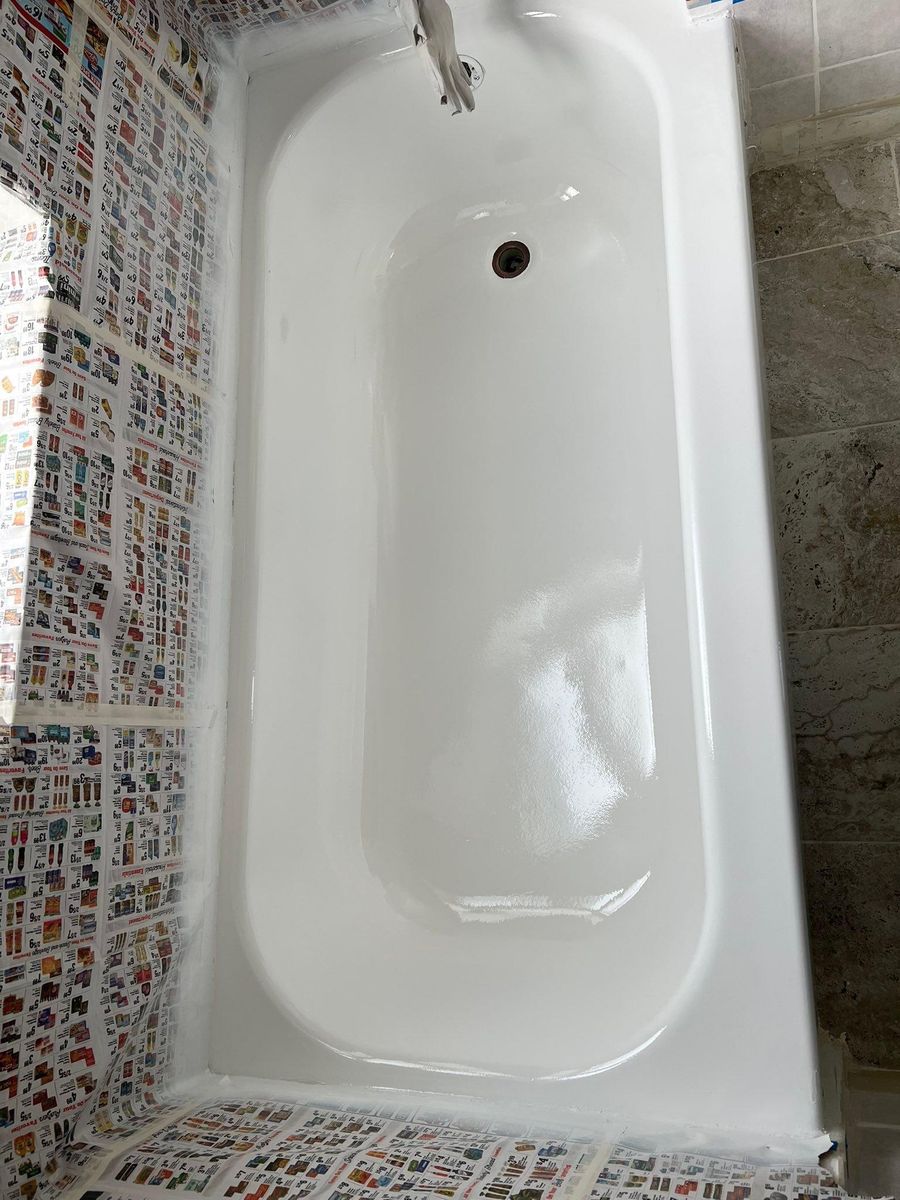 Shower Pan Reglazing for Affordable N.Y.C Bathtub Reglazing  in New York, NY