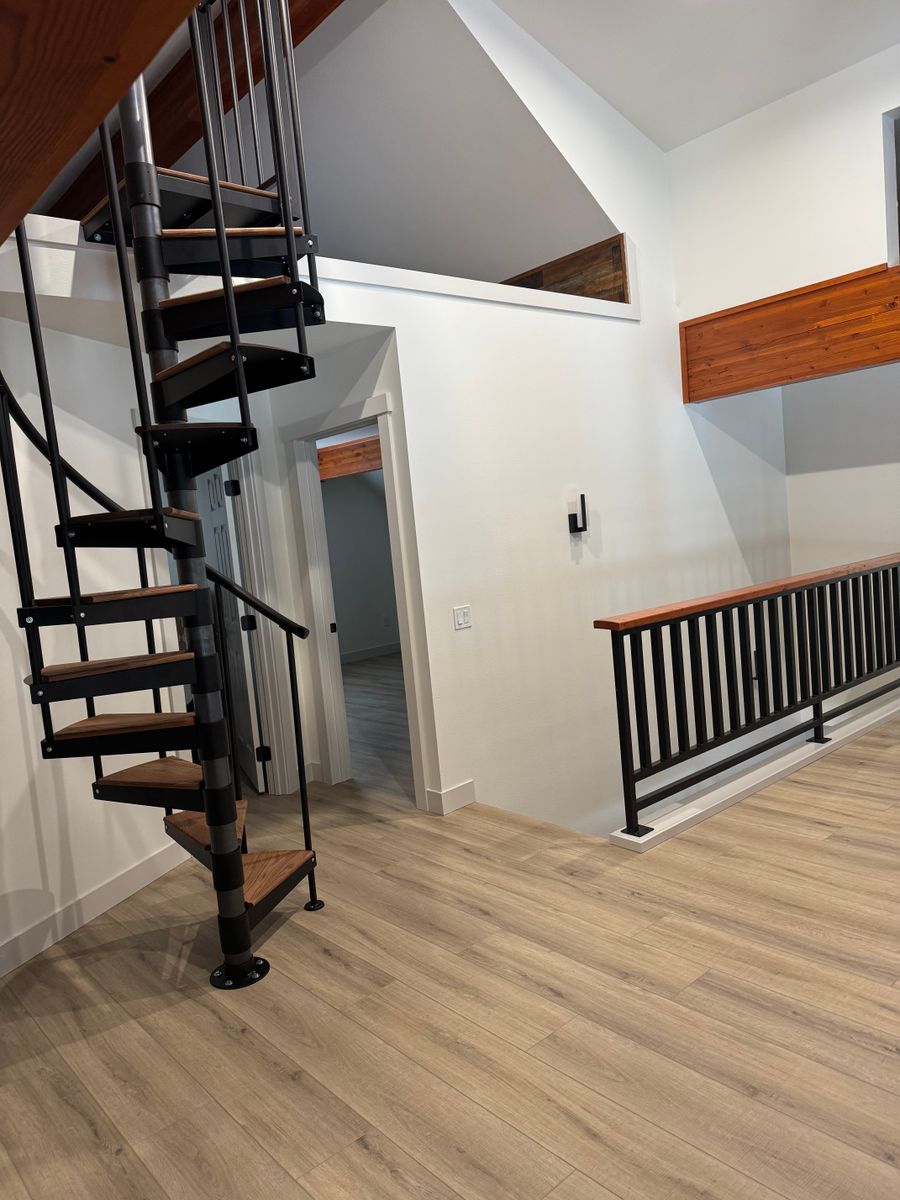 Flooring for Best NW Construction in Maple Valley, WA