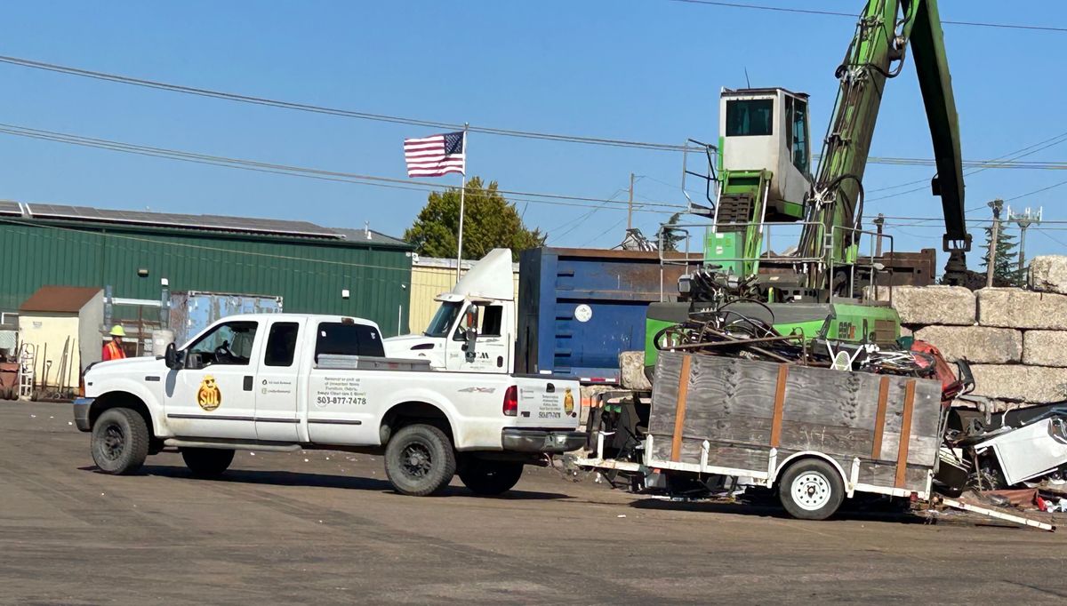 Commercial Junk Removal for Sol Junk Removal in Independence, OR