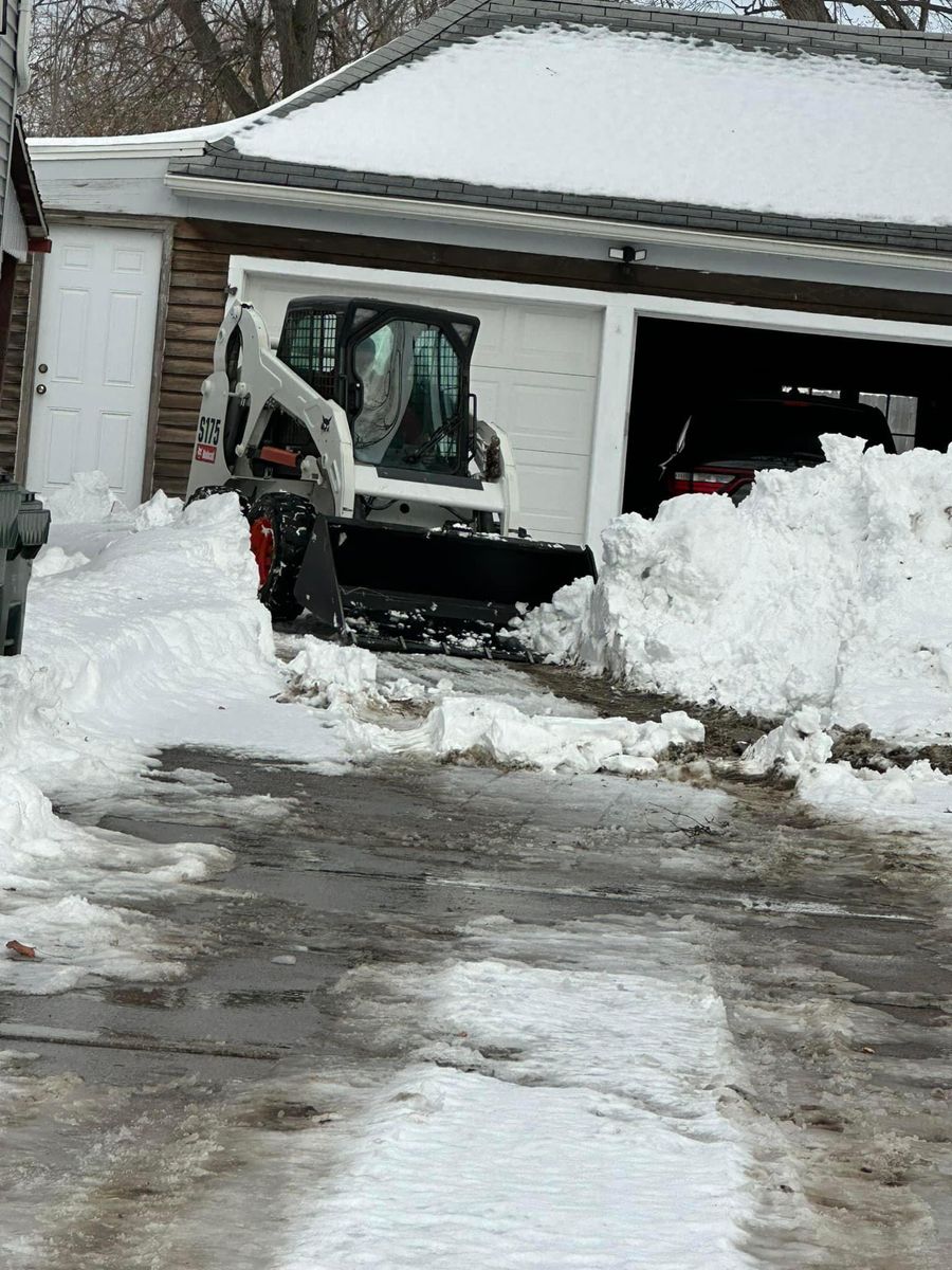 Commercial and Residential Snow Plowing and Removal for Hauser's Complete Care INC in Lancaster, NY