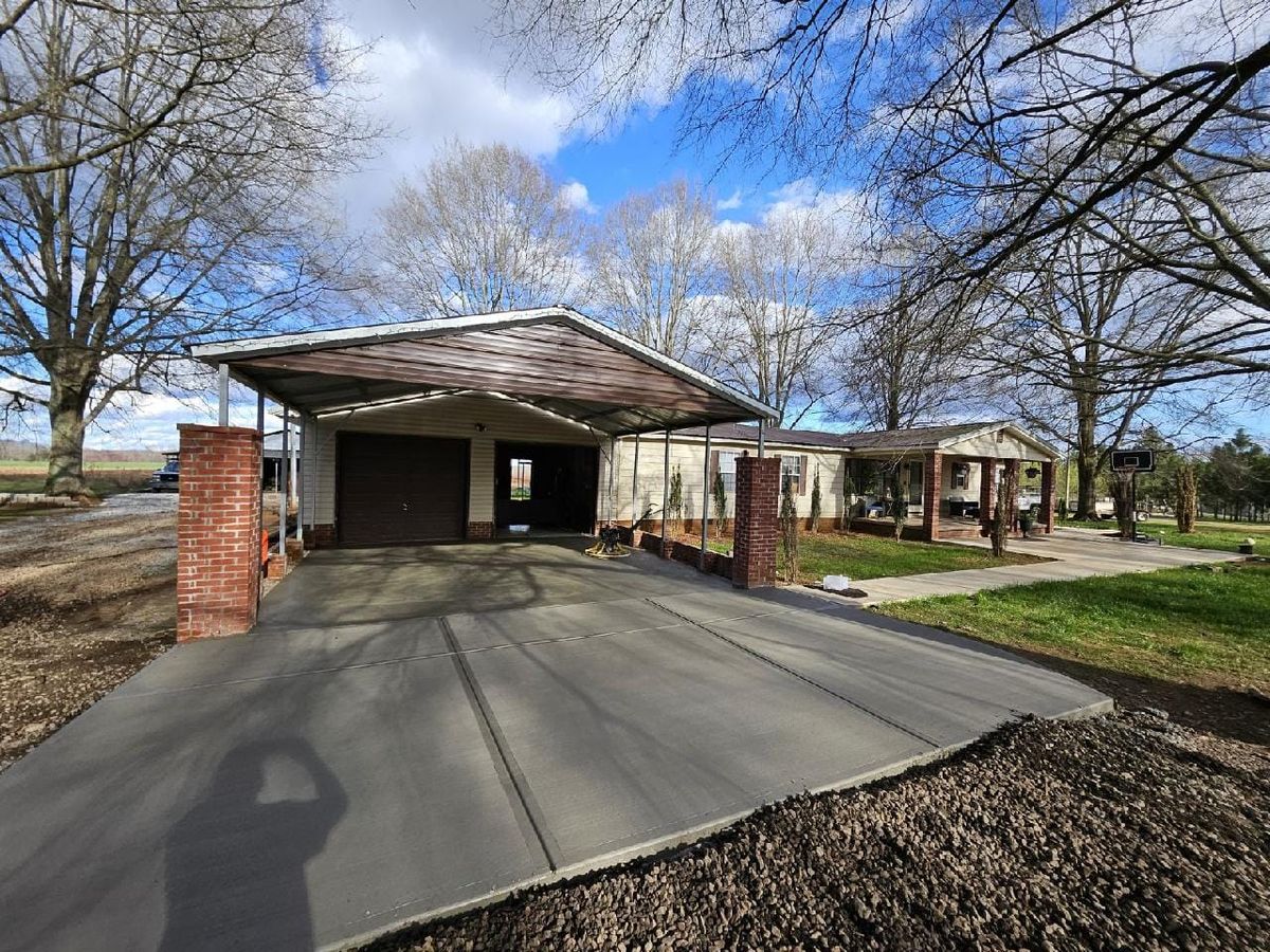 Patio Design & Construction for Miilan Construction in Boonville, NC