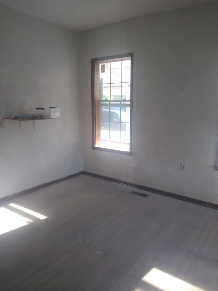 Flooring for J & S Handyman Services in Aumsville, OR