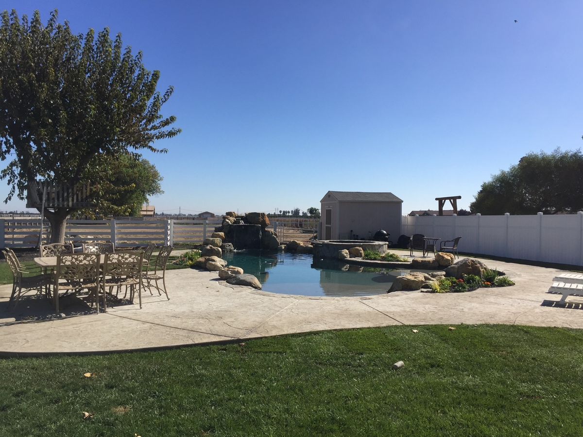 Custom Pool Construction for Western Pools Inc in Marysville, CA