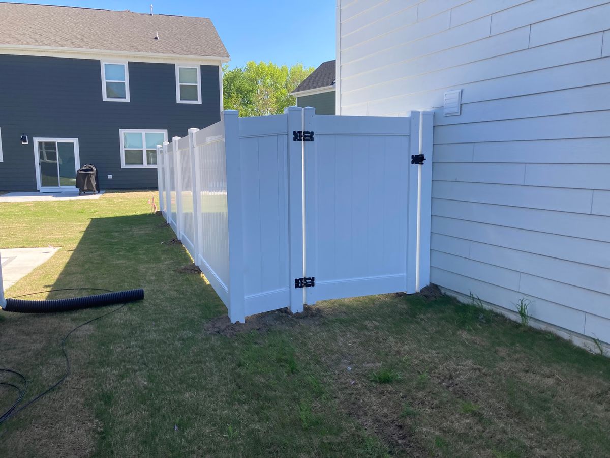 Vinyl Fencing for Sea Level Fence in Virginia Beach, VA