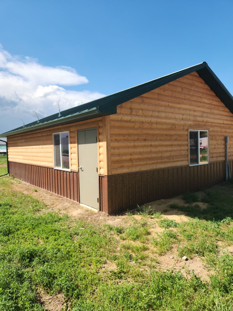 Roofing, Siding, Windows for Pinewood Construction. LLC in Miles City, MT