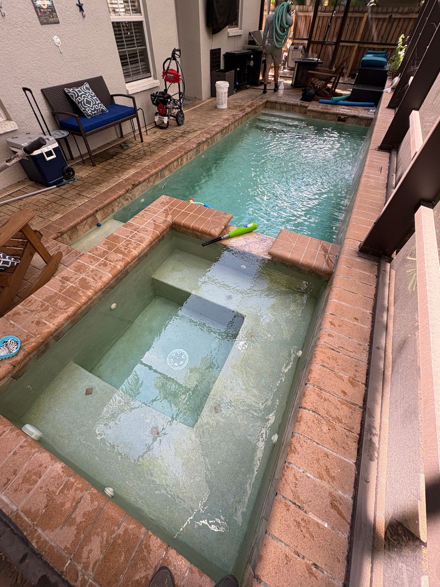 Pool Cleanups for Blue Bay Pools in Tampa, FL
