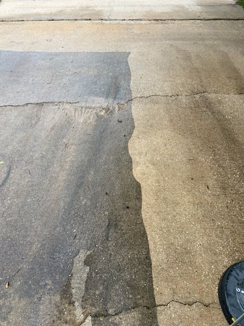 Driveway & Sidewalk Cleaning for MJCT Pressure Washing in Austin, TX