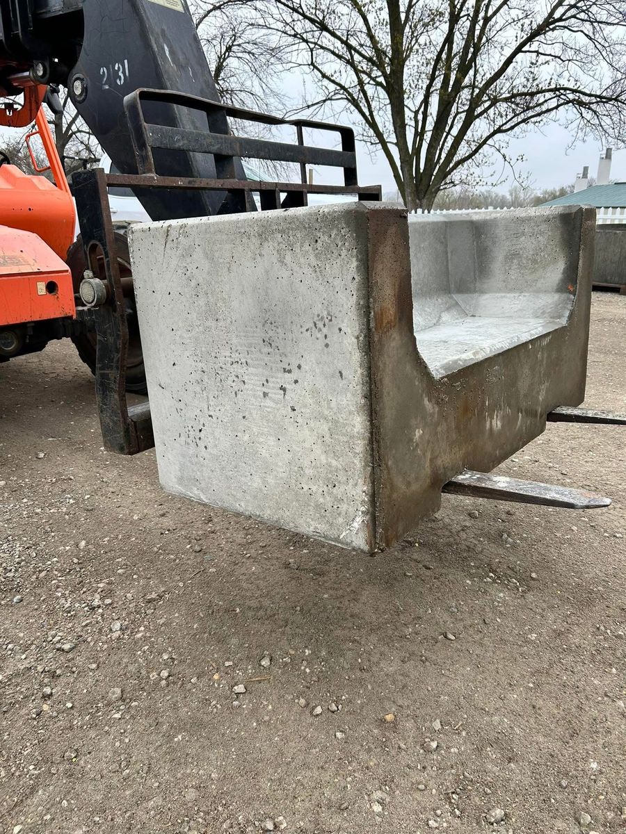 PreCast Concrete Offerings  for Patriot's Choice Contracting in Harlan, IA