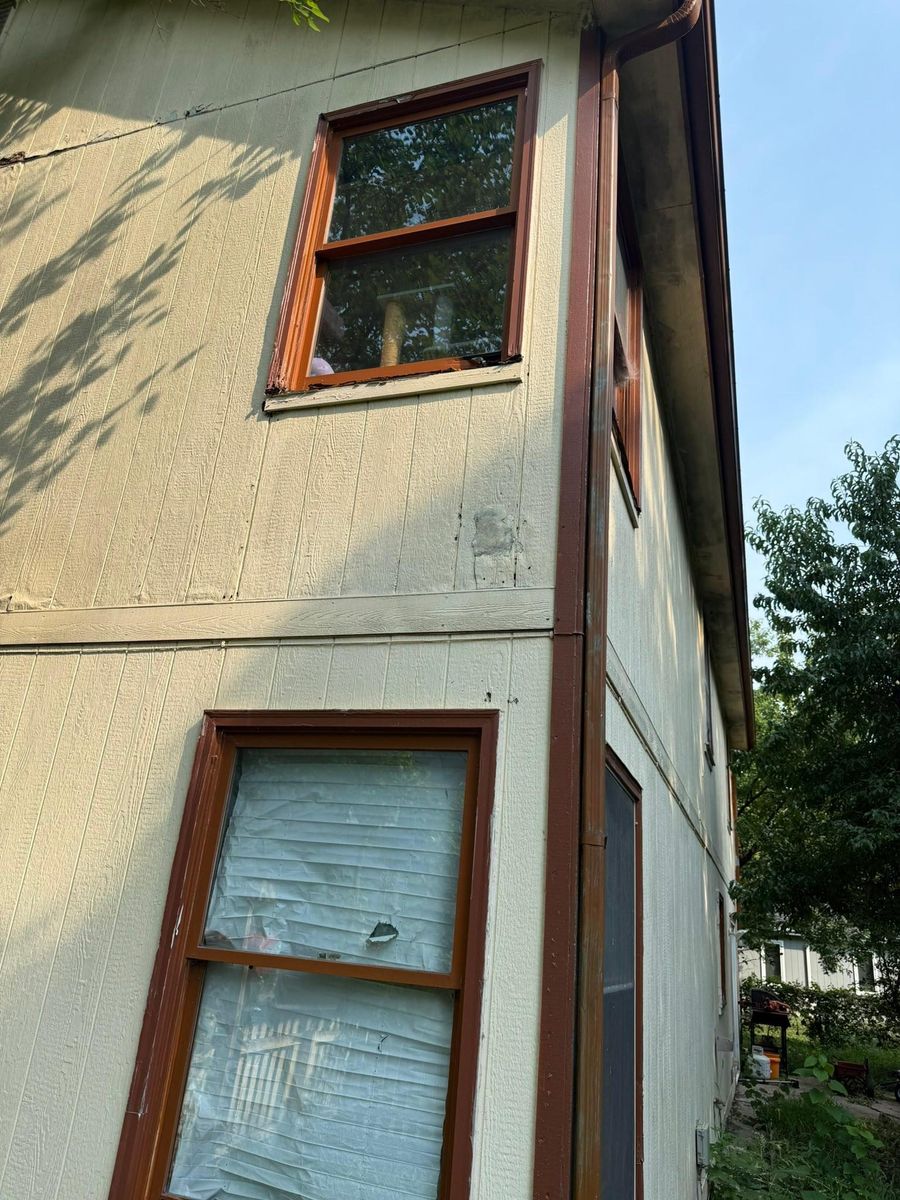 Painting and Staining for SDM Construction LLC in Lawrence, KS