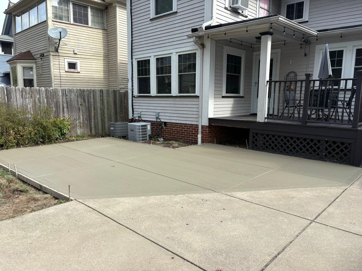 Patio Design & Installation for Concrete Pros, LLC in Lorain, OH