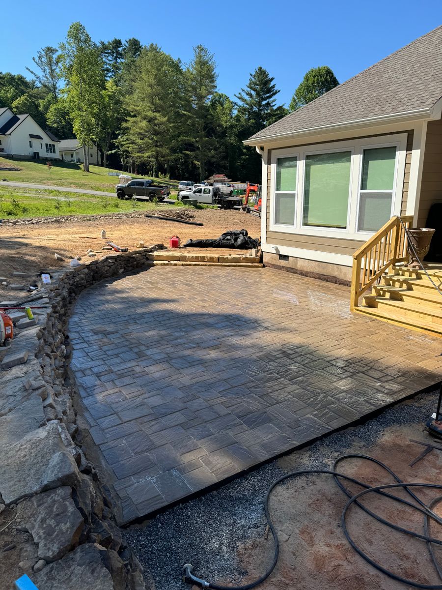 Natural Stone Hardscape for HD Grading in Swannanoa, NC