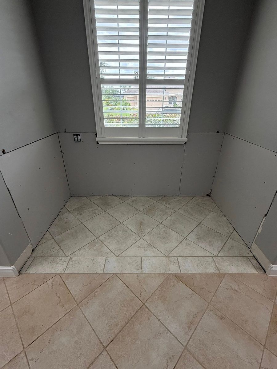 Bathroom Renovation for Royal Palm Floors & More in Summerfield, FL