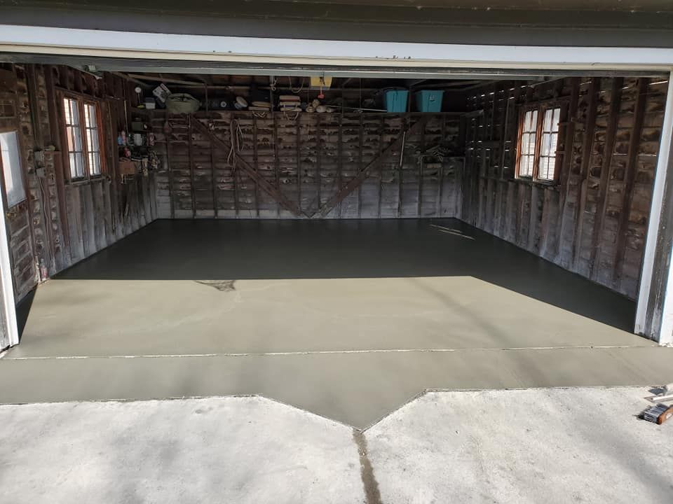 Garage Floors for JR Concrete Placement in Macomb County,  MI