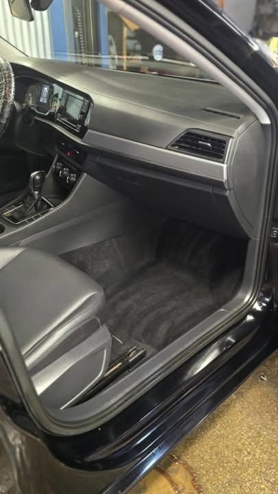 Full Detail Service for Luxury Auto Detail in Peoria, IL