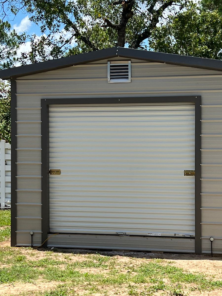 Garage Door Repair for Tri-County Garage Doors in Altoona, FL
