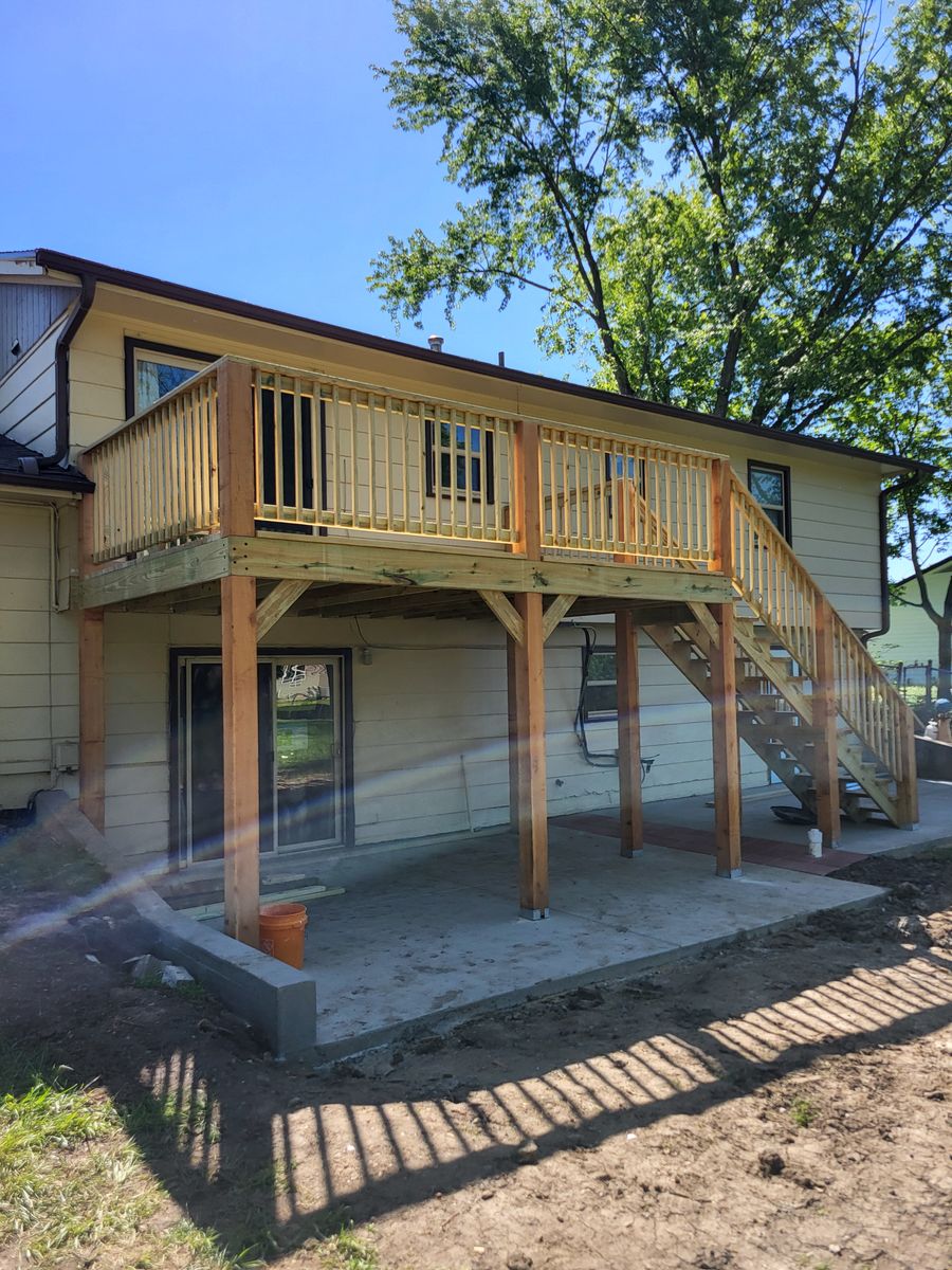 Deck Install & Repair for JOE'Z Carpentry & Remodeling in Saint Marys, KS