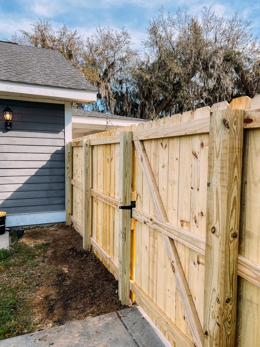 Fence Repair for Property Preservation SC in Beaufort, SC