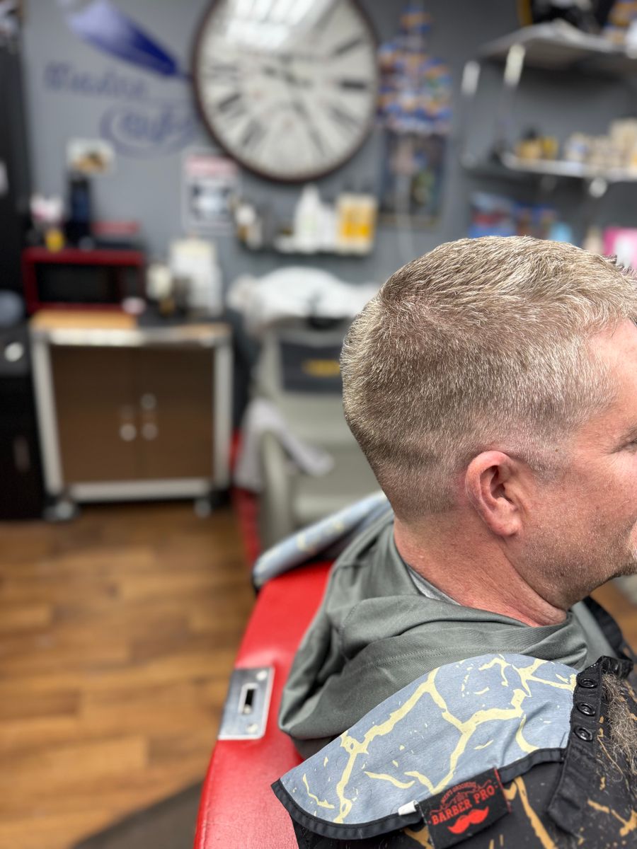 Mens Haircuts for LGND CUTS in Williston, ND