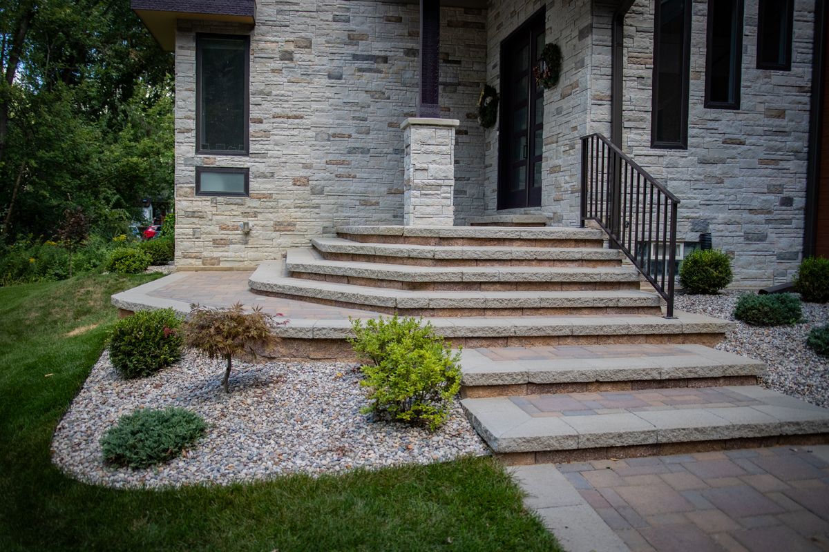 Retaining Wall Installation for Sunstone Construction in  Commerce ,  MI