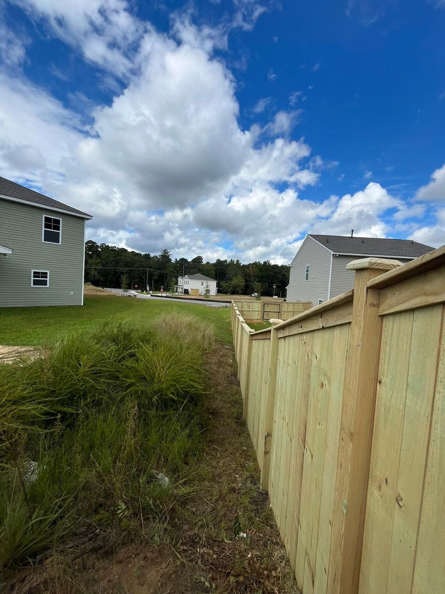 Fence Installation for JB Nealy Fence in Elgin, SC