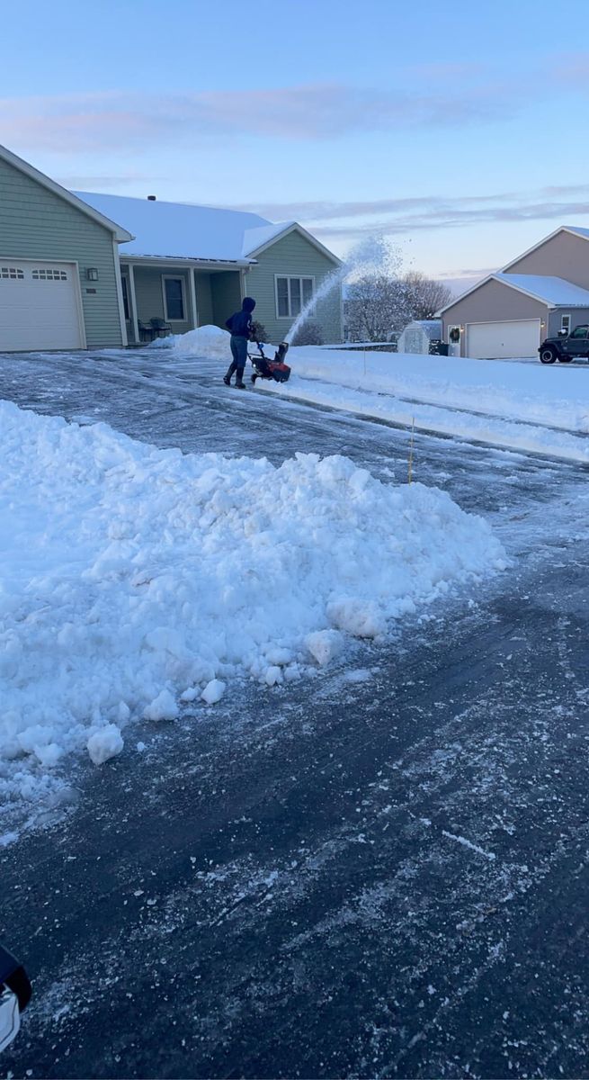 Ice Control for Puleo Landscape LLC in Canastota , NY