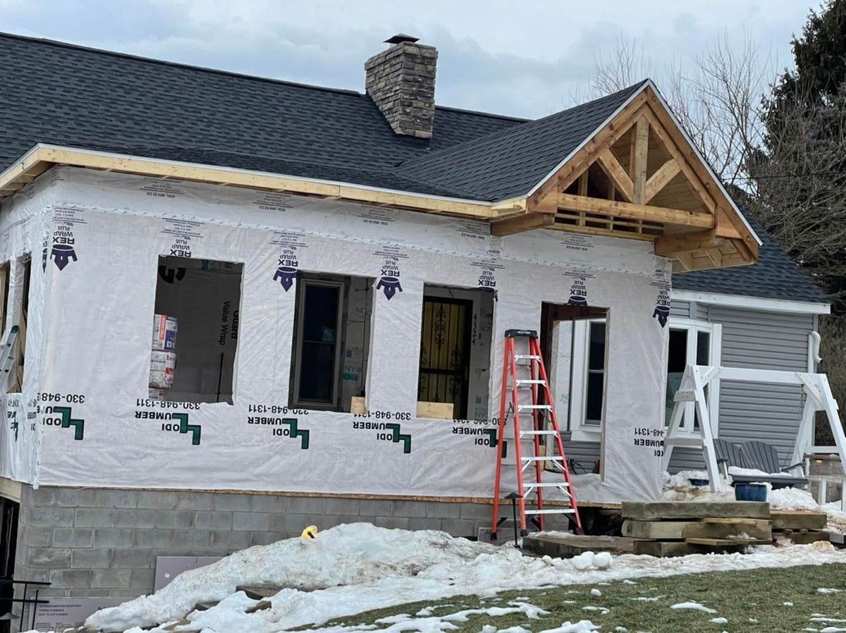 New Home Construction for Fixin’ Hixson’ in Medina, OH