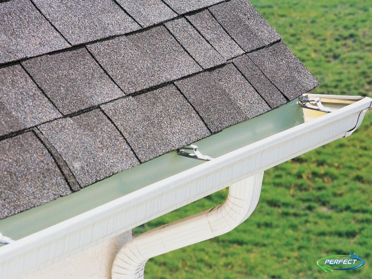 Gutter Cleaning for Perfect Pro Wash in Oxford, AL