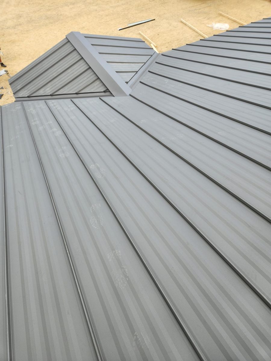 Metal Roofs  for MB Construction and Steel Roofing LLC in Wonewoc, WI