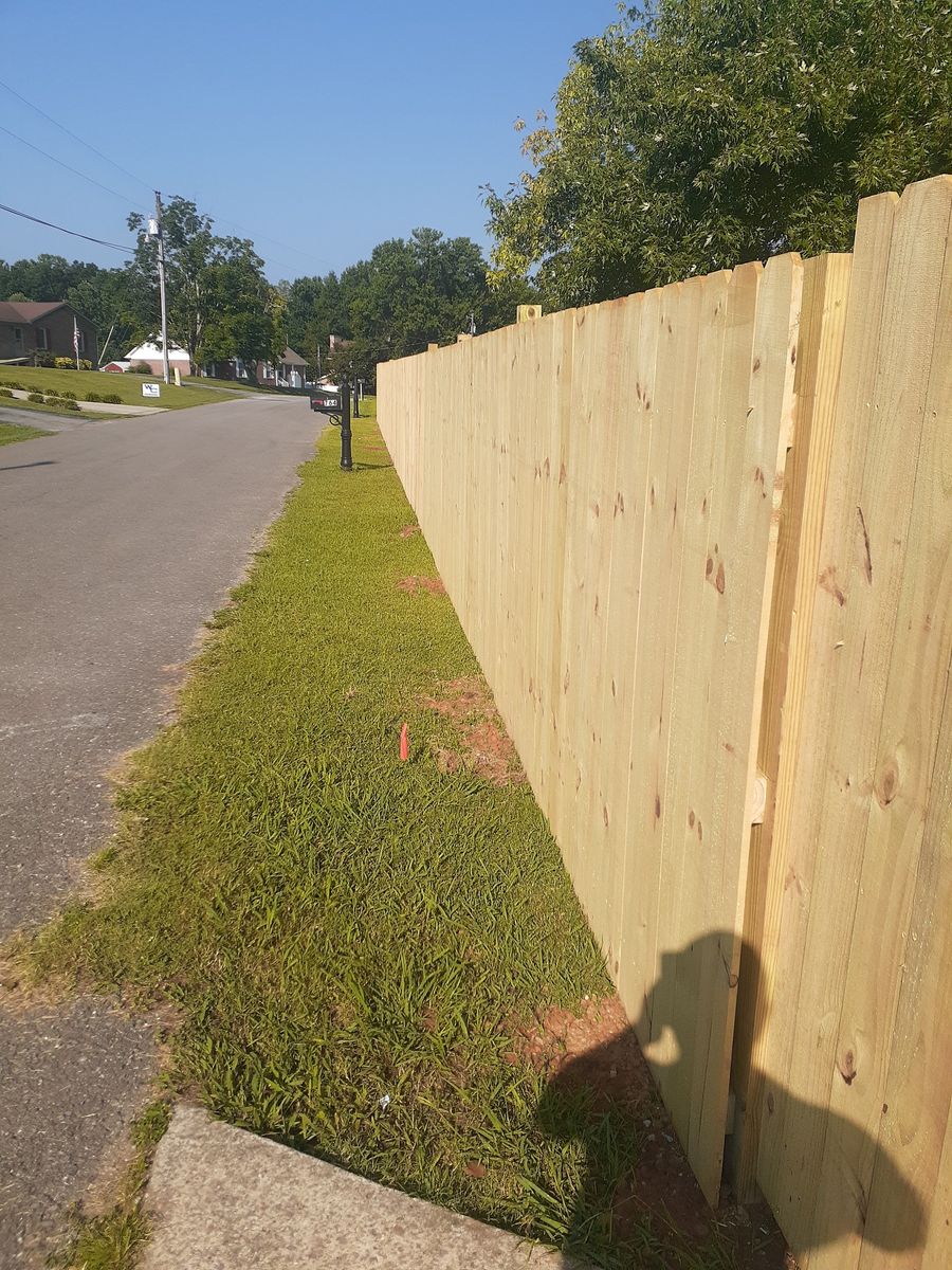 Fencing for American Labor Co. LLC  in Tullahoma, TN