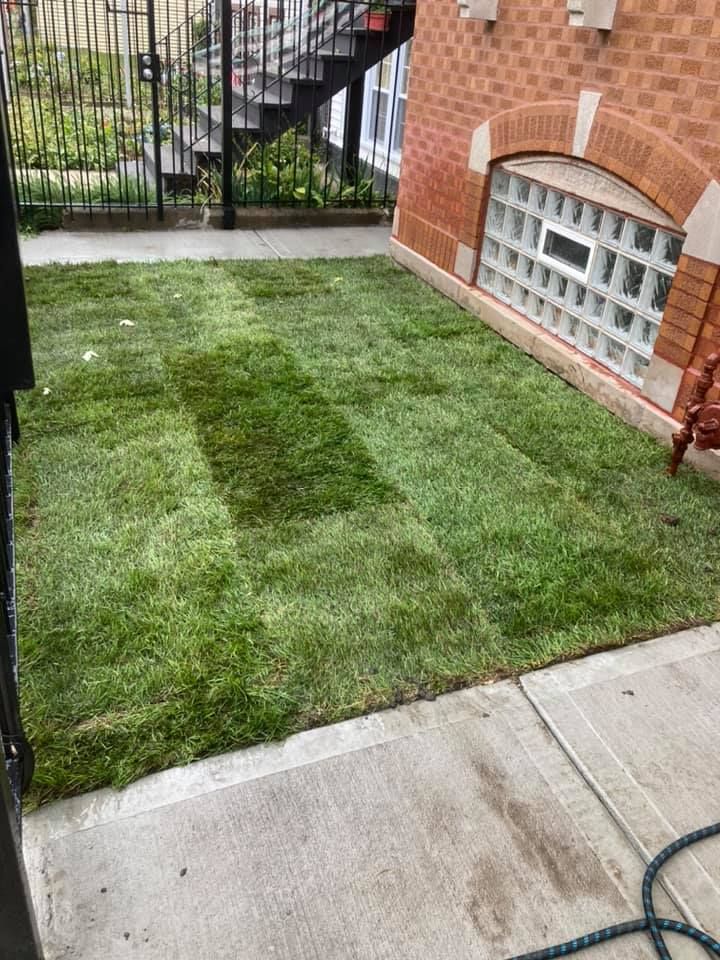 Bi-Weekly Lawn Maintenance for Superior Lawn Care & Snow Removal LLC  in Chicago, IL