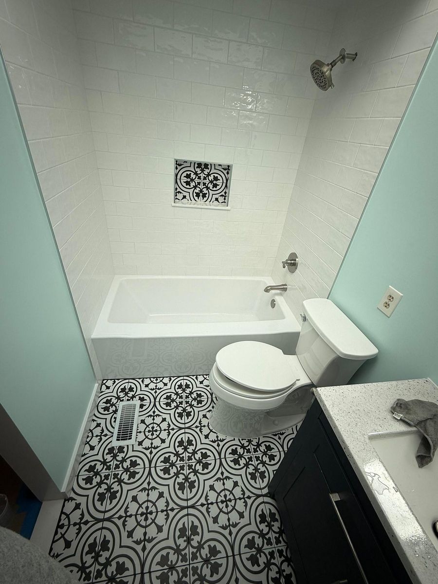 Flooring for Polanco Brothers, LLC in Severn, MD