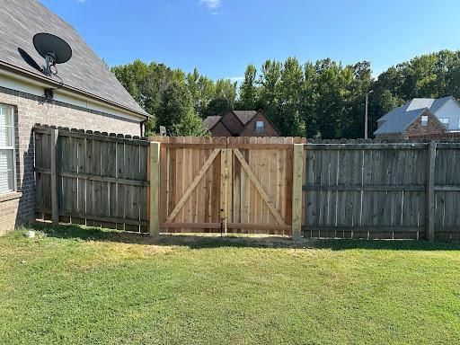 Fence Installation for Frontline Fencing LLC in Hernando, MS