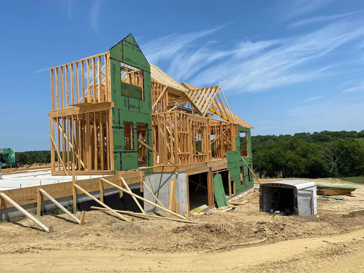 Custom Home Construction for Midwest Framing in Lawrence, KS