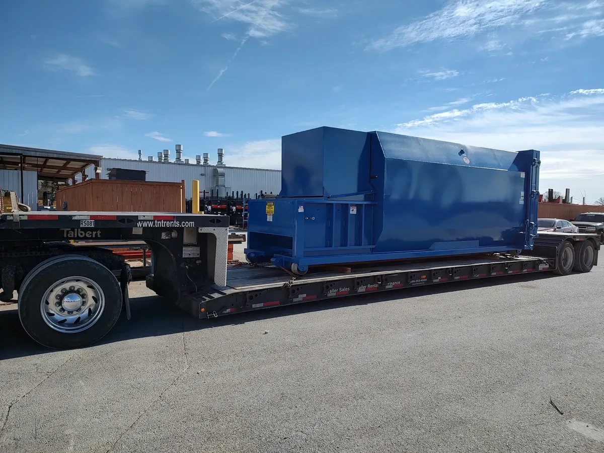 Long-Distance Hauling for Jeff Hall Trucking in Ligonier, IN