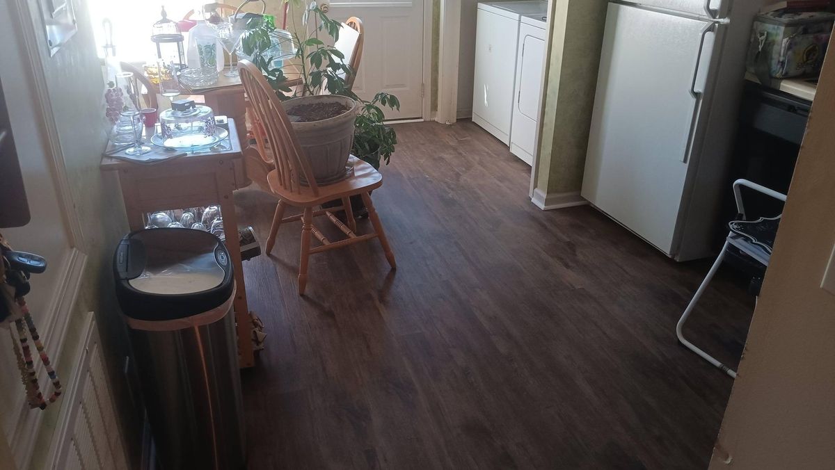 Floor Installation for Middle Tennessee Wood Floors in Clarksville, TN