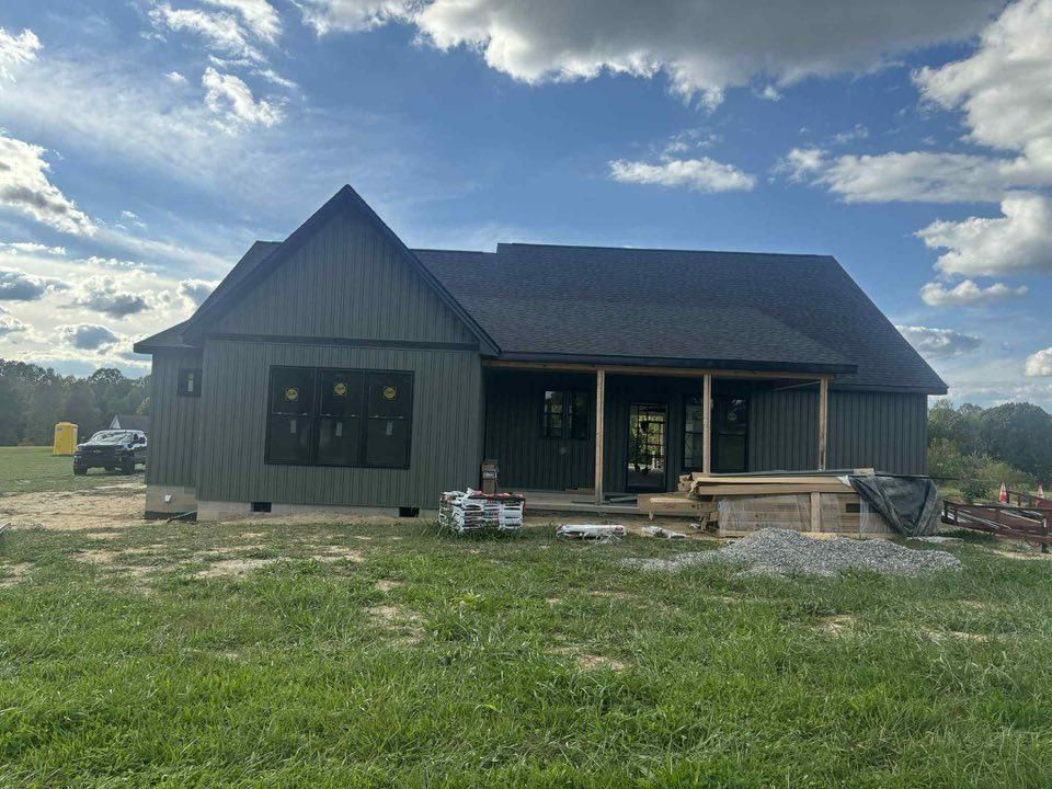 All forms of Siding metal and vynl for KY Gutter Pro & Specialty Roofing Systems in Monticello, KY