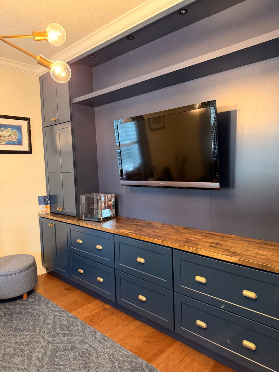 Built Ins for MJ'S TRIM INC. in Orlando, FL