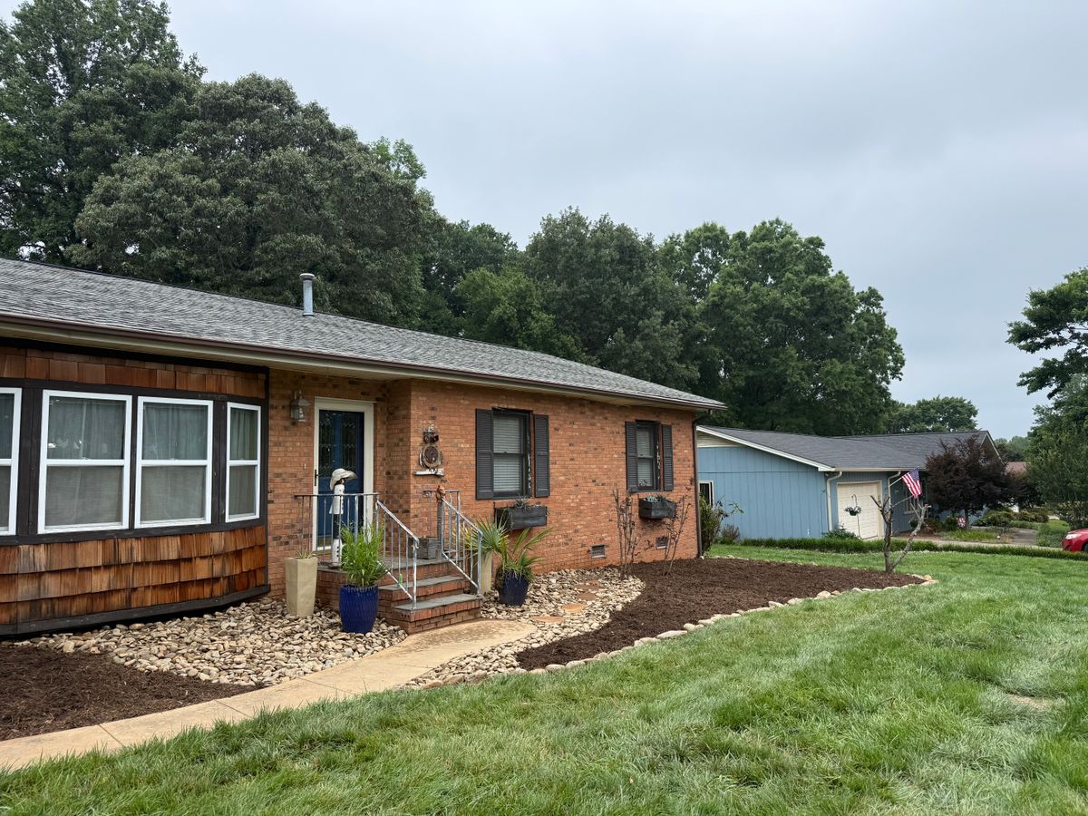 Landscaping for Quartz Creek in Claremont, NC