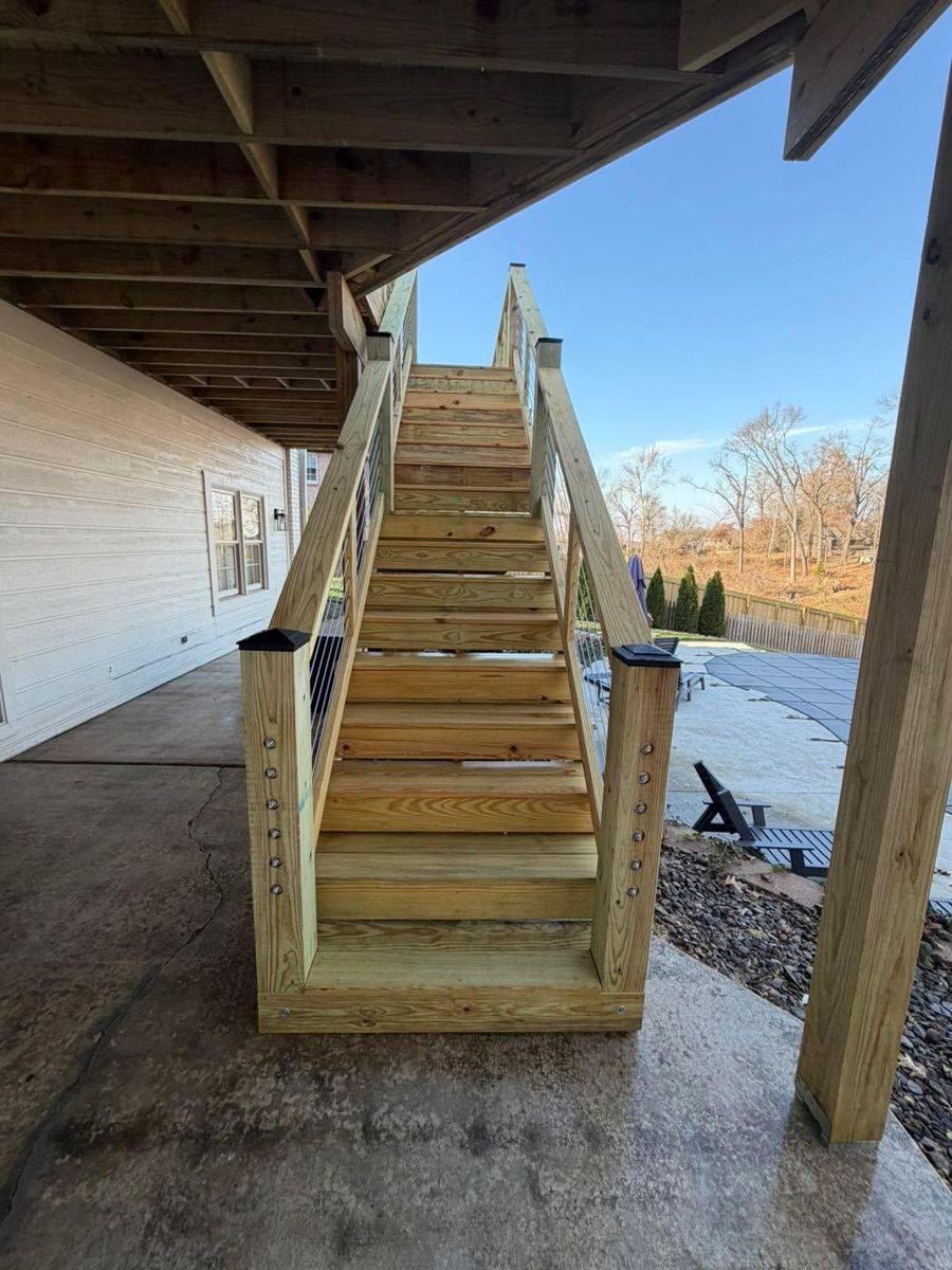 Handrails for Natural State Deck Builders in Pea Ridge, AR