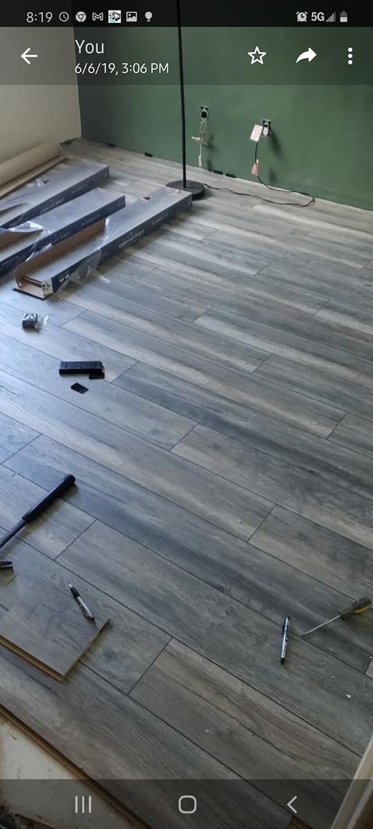 Laminate Flooring for Call Me Handy in Hialeah, FL