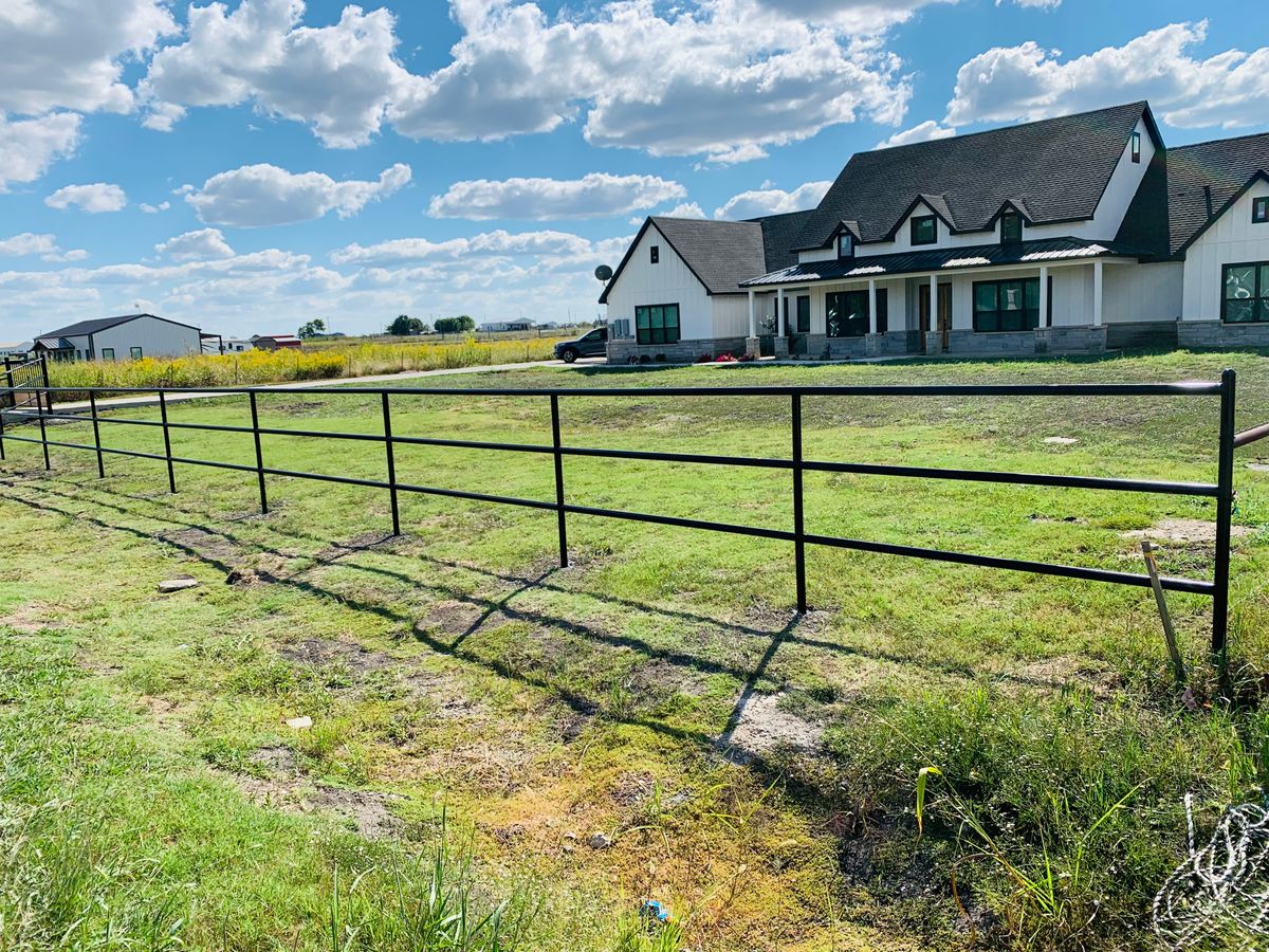 Pipe fence and welding for Ignite Welding & Fence Contractor in Fort Worth, TX