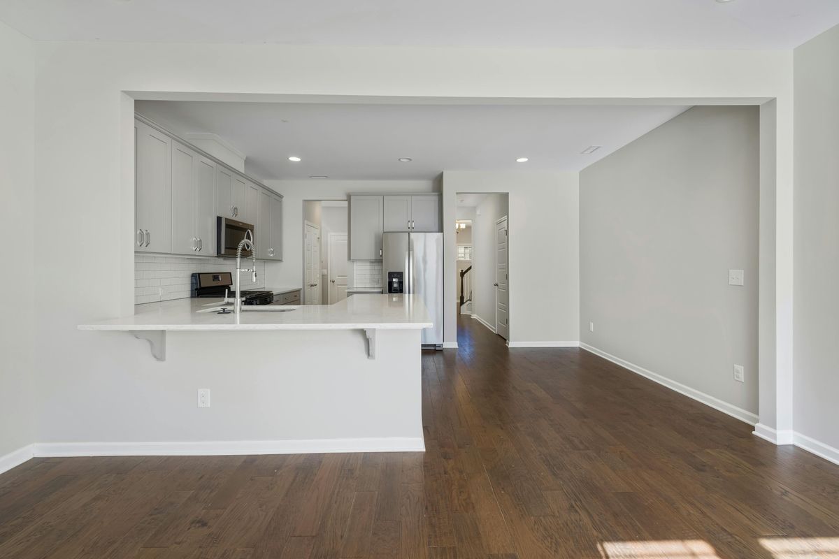 Flooring for Maui Building Source in Kahului, HI