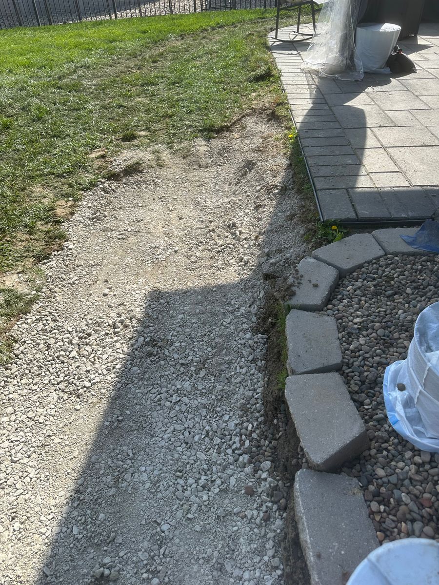 Landscape Installation for Mayfield Landscaping in Staunton, IL