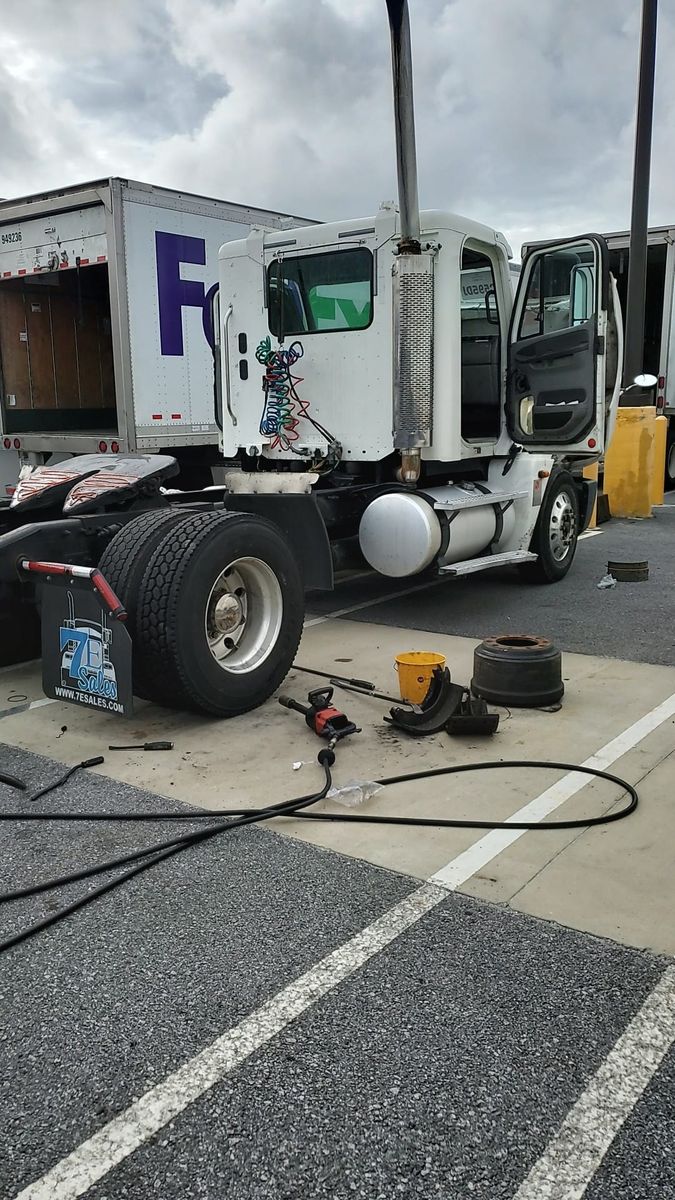 Hydraulic Systems Repair for HD Mobile Service in Augusta, GA