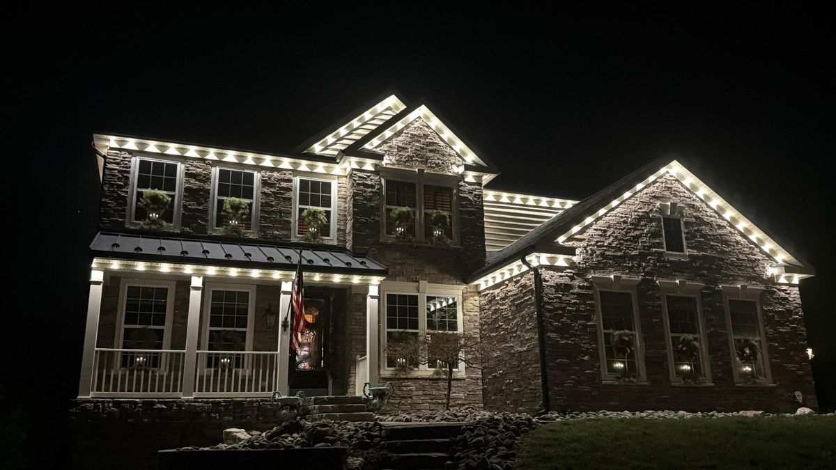 Holiday Lighting for Five Star Pro Exteriors in Philadelphia, PA