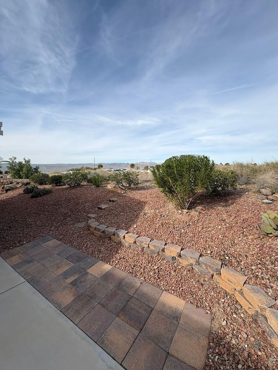 Hardscaping for Top Notch Landscape Services LLC in Mohave Valley, AZ
