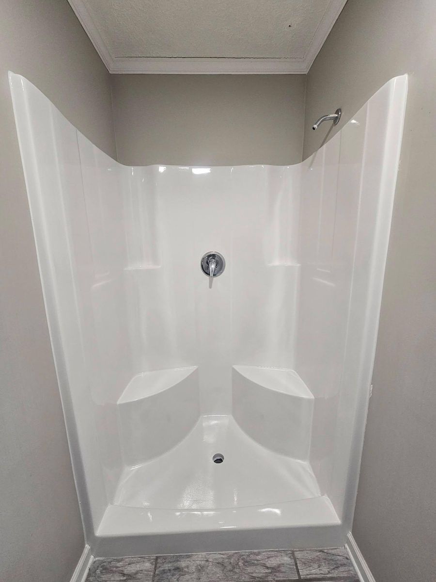 Fiberglass Repairs for Tub Life Resurfacing in Adairsville, GA