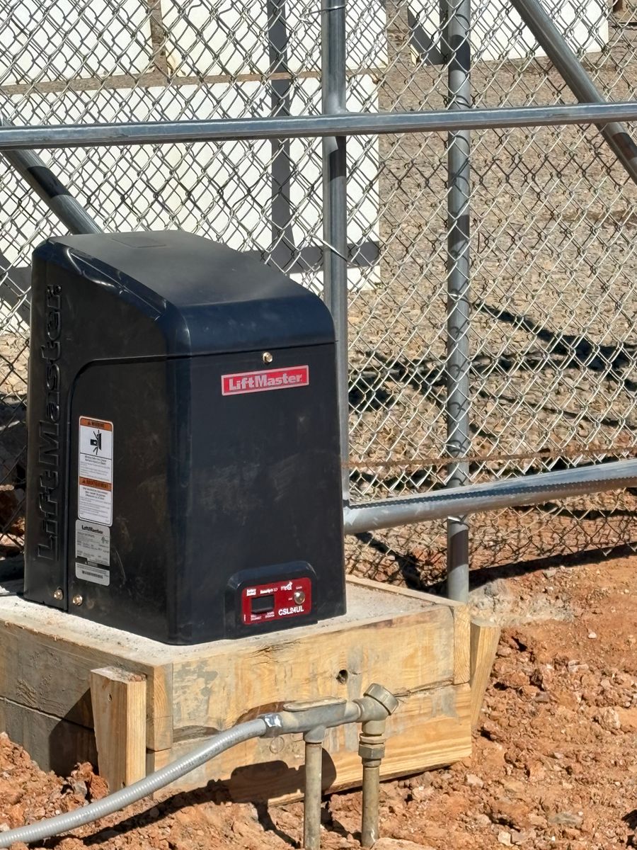 Gate Installation for R & R Metal Works in Tyler, TX