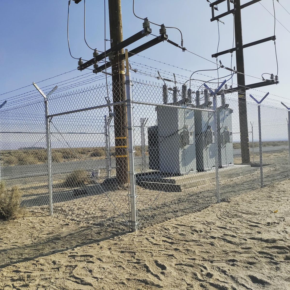 Industrial Fence for Ellis Fence CO in Barstow, CA