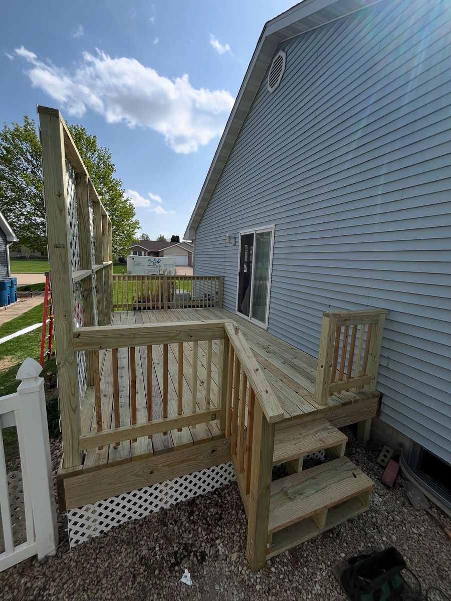 Carpentry for Kong Construction INC in Dwight, IL